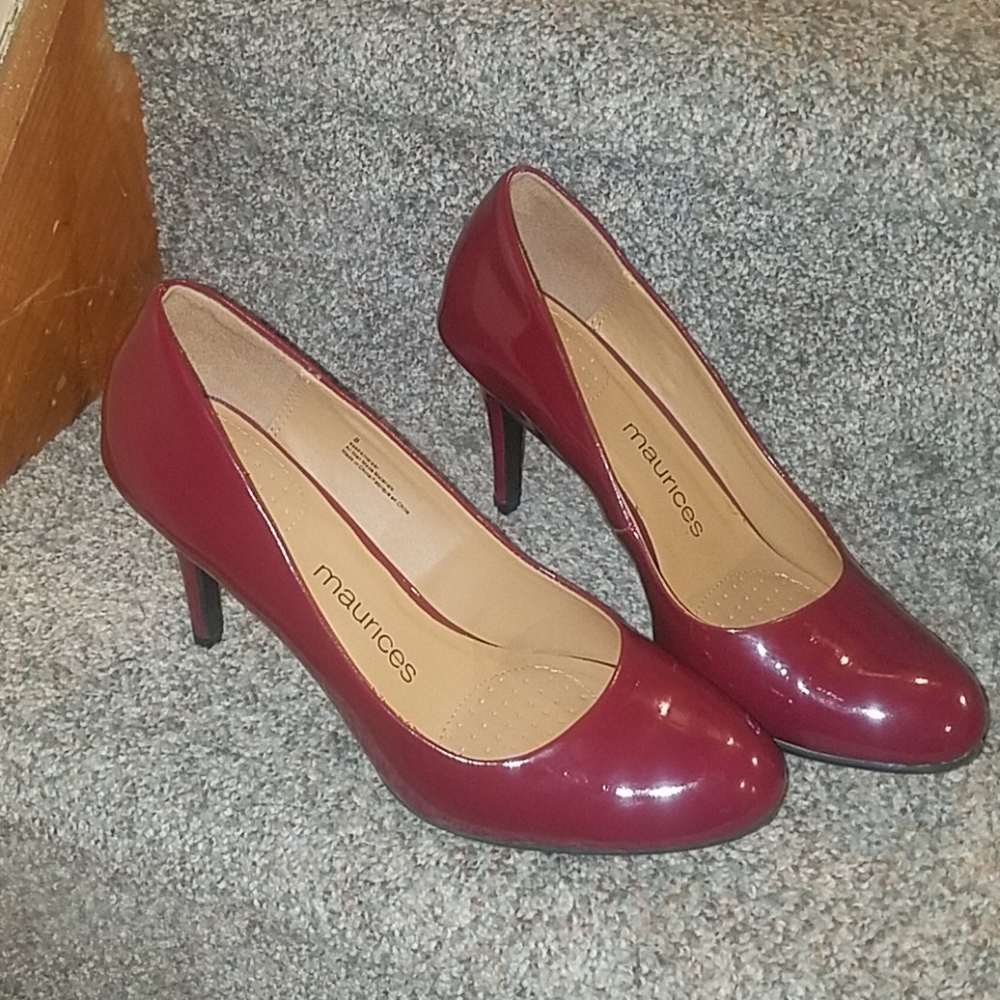 Pretty red heels